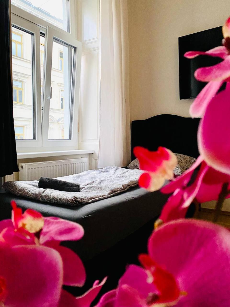 Family Apartment Th8 8 Вена Экстерьер фото