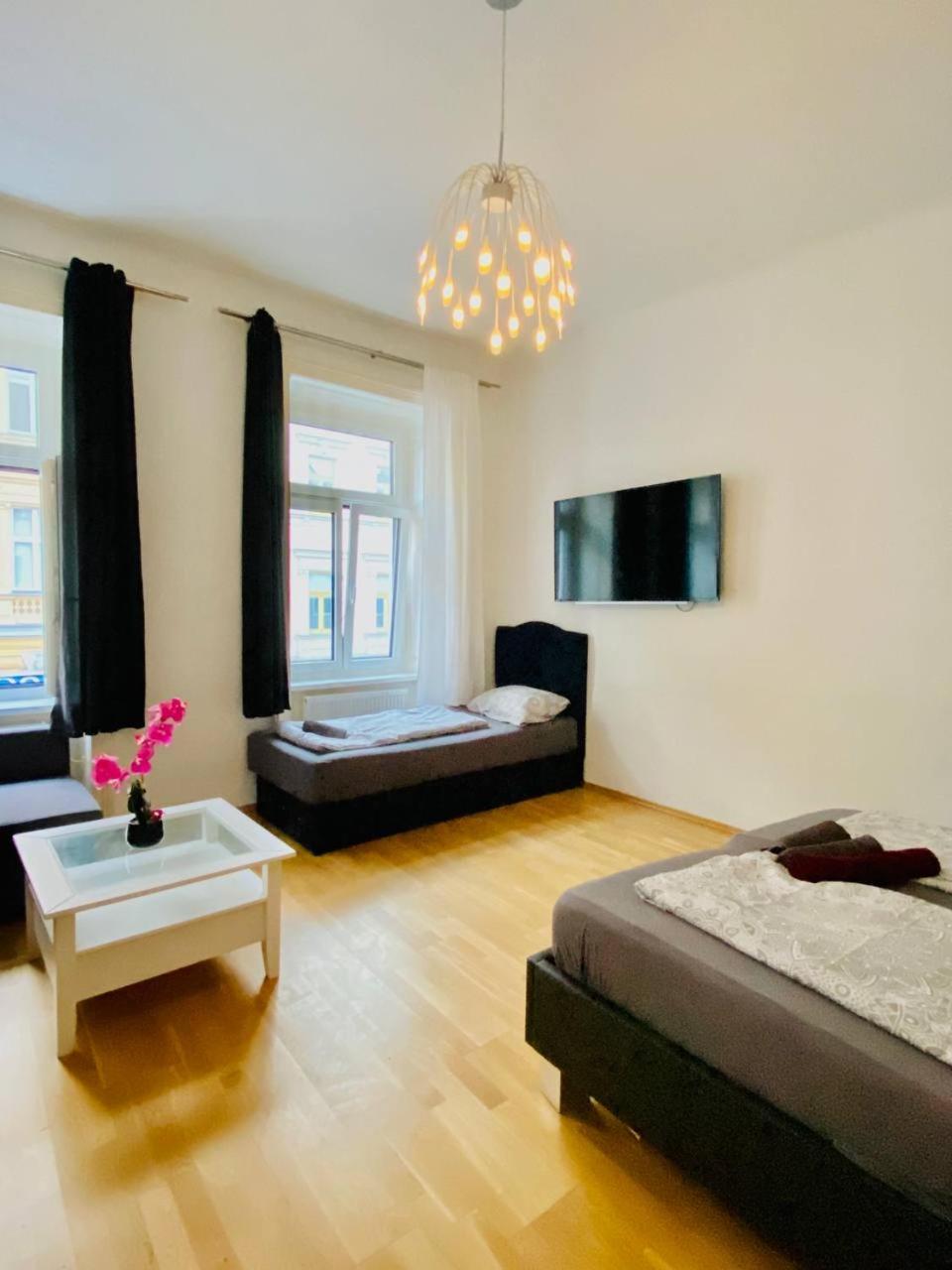 Family Apartment Th8 8 Вена Экстерьер фото